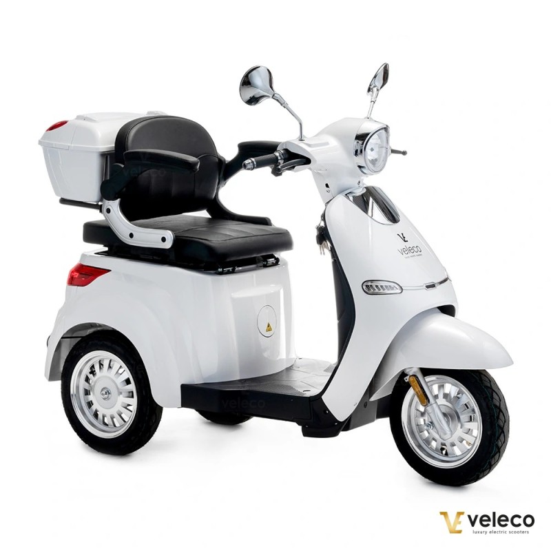 Veleco CRISTAL: trójkołowy skuter inwalidzki z pełnym oświetleniem LED