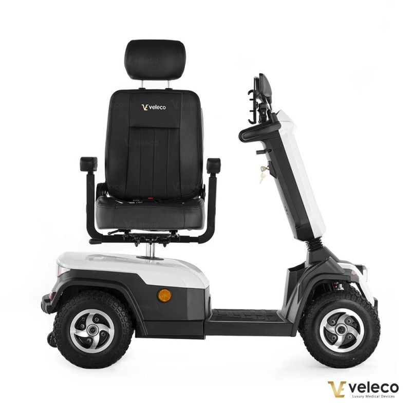 Veleco SHARPY: 4-kołowy skuter inwalidzki z fotelem kapitańskim