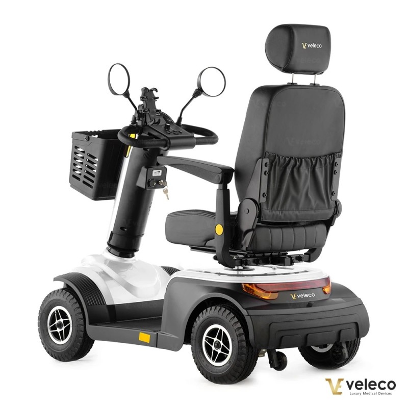 Veleco LOOPER: easy-control mobility scooter with LED lights