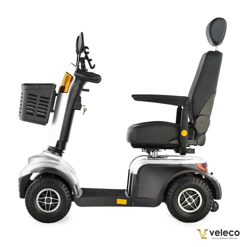 Veleco LOOPER: easy-control mobility scooter with LED lights