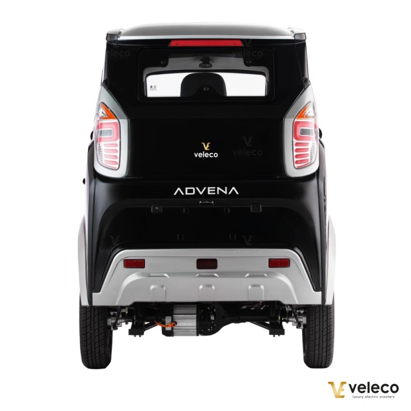 Veleco ADVENA: 2-seater enclosed moped that looks like a car