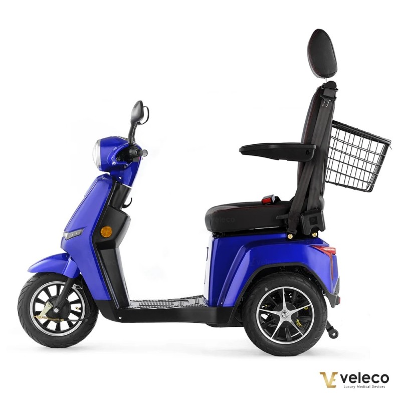 Veleco TURRIS: mobility scooter with acceleration button